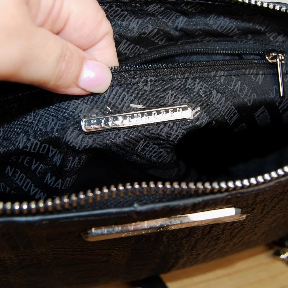 Steve Madden black vegan
